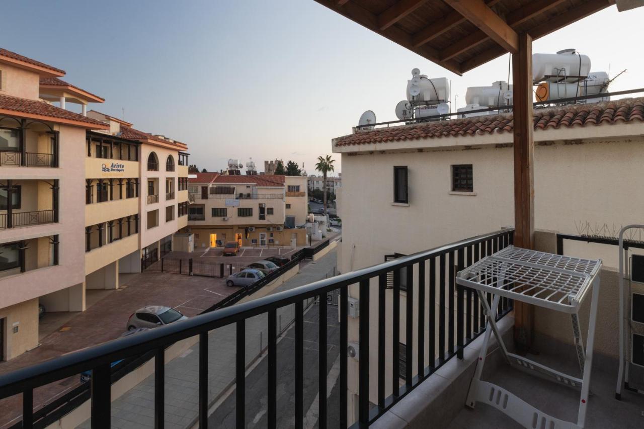 Alexis Apartments - Lovely 2-Bedroom With Swimming Pool Paphos Eksteriør billede